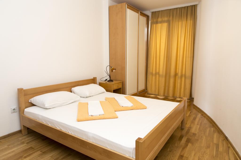 Ponta Apartment Rafailovici Ngoại thất bức ảnh