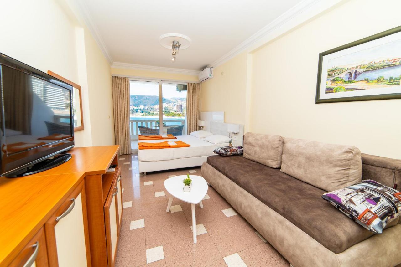 Ponta Apartment Rafailovici Ngoại thất bức ảnh