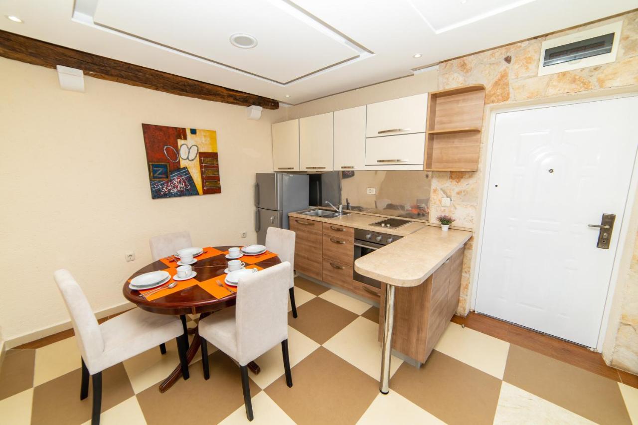 Ponta Apartment Rafailovici Ngoại thất bức ảnh